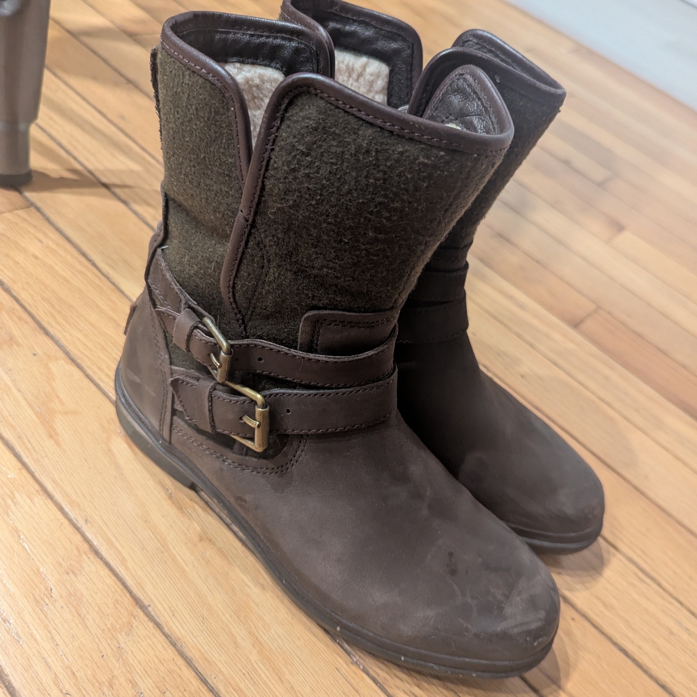 Ugg Brown Buckle Boots